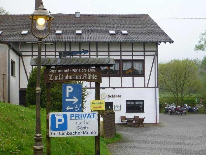 Maison d'hôtes Zur Limbacher Muhle à Limbach  Extérieur photo